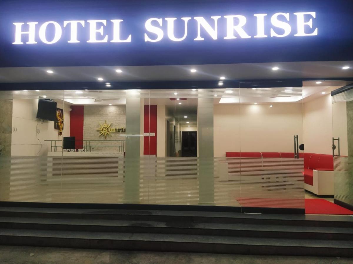 Hotel Sunrise Канякумари Екстериор снимка